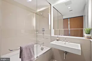 920 I St NW, Washington, DC 20001 - Photo 9