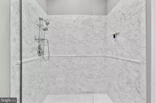 151 V St NW, Washington, DC 20001 - Photo 43