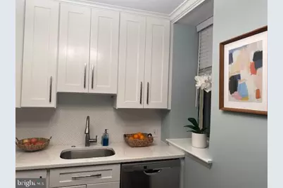 1308 Clifton Street NW #111, Washington, DC 20009 - Photo 5