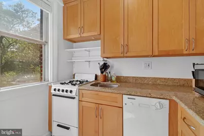 4000 Cathedral Avenue NW #323B, Washington, DC 20016 - Photo 7