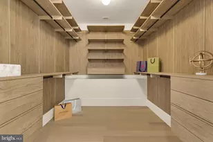 639 E St SE, Washington, DC 20003 - Photo 25