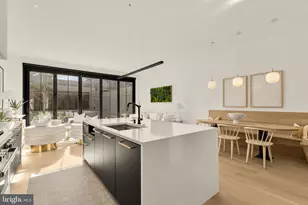 639 E St SE, Washington, DC 20003 - Photo 13