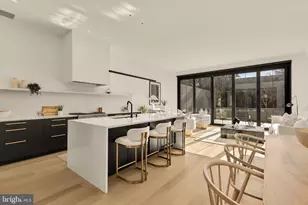 639 E St SE, Washington, DC 20003 - Photo 9