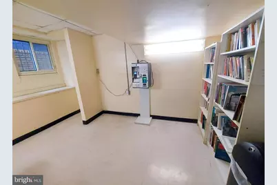 1727 Massachusetts Avenue NW #211, Washington, DC 20036 - Photo 9