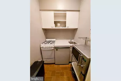 1727 Massachusetts Avenue NW #211, Washington, DC 20036 - Photo 7