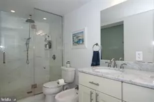 4201 Cathedral Ave NW, Washington, DC 20016 - Photo 13
