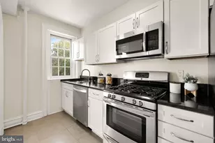 2456 20th St NW, Washington, DC 20009 - Photo 9