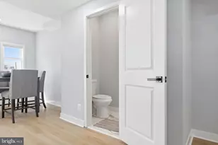 706 NW Longfellow Street NW, Washington, DC 20011 - Photo 29