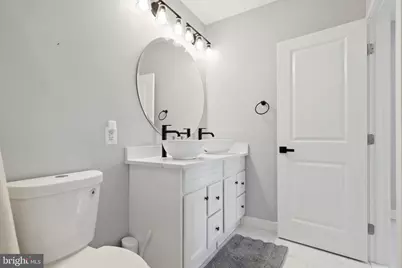 706 NW Longfellow Street NW, Washington, DC 20011 - Photo 31