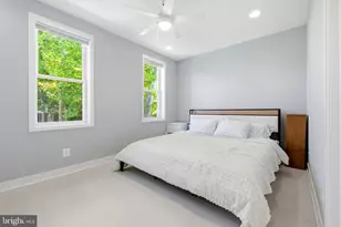 706 NW Longfellow Street NW, Washington, DC 20011 - Photo 27