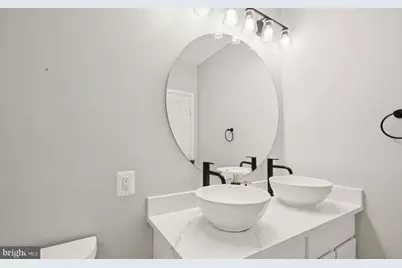 706 NW Longfellow Street NW, Washington, DC 20011 - Photo 15