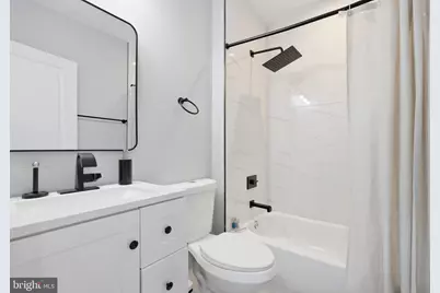 706 NW Longfellow Street NW, Washington, DC 20011 - Photo 33