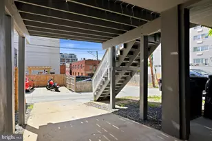 706 NW Longfellow Street NW, Washington, DC 20011 - Photo 9