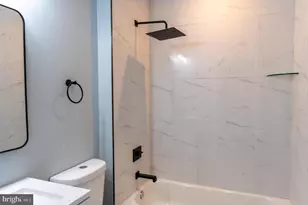 706 NW Longfellow Street NW, Washington, DC 20011 - Photo 25