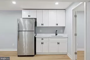 706 NW Longfellow Street NW, Washington, DC 20011 - Photo 43