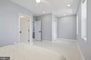 706 NW Longfellow Street NW, Washington, DC 20011 - Photo 35