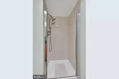 3401 38th Street NW #407, Washington, DC 20016 - Photo 5