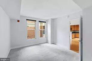 915 E St NW, Washington, DC 20004 - Photo 13