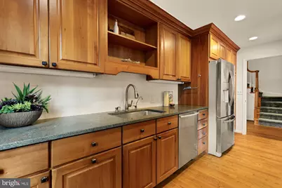 4257 Fordham Road NW, Washington, DC 20016 - Photo 9