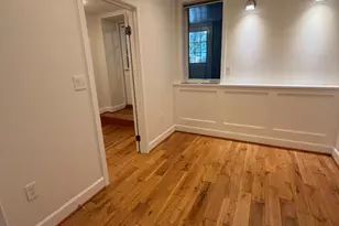 2442 20th St NW, Washington, DC 20009 - Photo 5