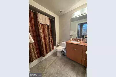 916 G Street NW #805, Washington, DC 20001 - Photo 5