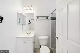 423 18th St NE, Washington, DC 20002 - Photo 19