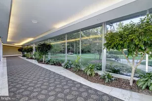 4201 Cathedral Ave NW, Washington, DC 20016 - Photo 9