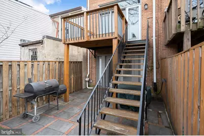 237 10th Street SE, Washington, DC 20003 - Photo 29