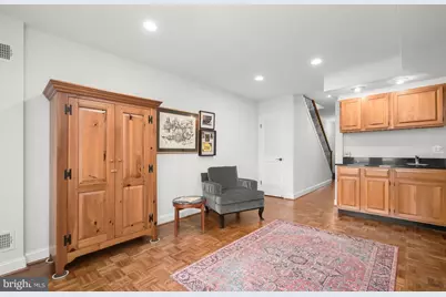 237 10th Street SE, Washington, DC 20003 - Photo 27