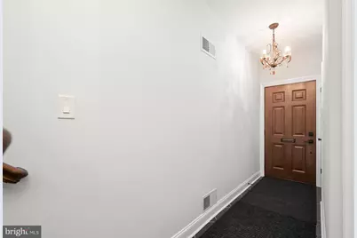 237 10th Street SE, Washington, DC 20003 - Photo 5