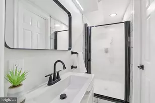 810 Marietta Pl NW, Washington, DC 20011 - Photo 29