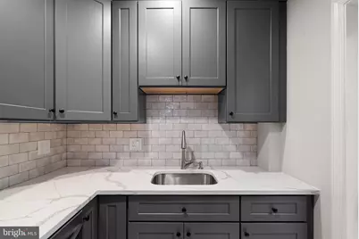 1257 35th Street NW, Washington, DC 20007 - Photo 9