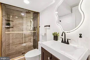 218 15th St NE, Washington, DC 20002 - Photo 41