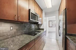 4600 Connecticut Ave NW, Washington, DC 20008 - Photo 11