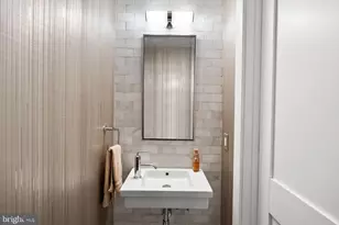 2225 California St NW, Washington, DC 20008 - Photo 11