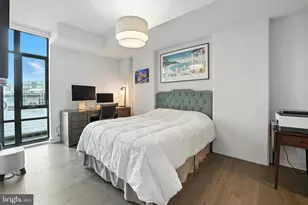 70 N St SE, Washington, DC 20003 - Photo 17