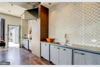 70 N St SE #N913, Washington, DC 20003 - Photo 45