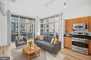 811 4th St NW, Washington, DC 20001 - Photo 5