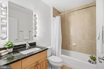 811 4th Street NW #404, Washington, DC 20001 - Photo 13