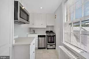 1363 28th St NW, Washington, DC 20007 - Photo 7