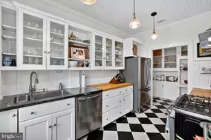 1661 Crescent Pl NW, Washington, DC 20009 - Photo 37