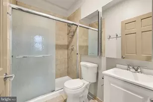 500 9th St SE, Washington, DC 20003 - Photo 27