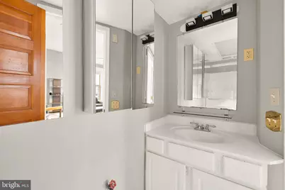 500 9th Street SE, Washington, DC 20003 - Photo 11