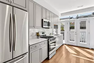 1217 I St NE, Washington, DC 20002 - Photo 7