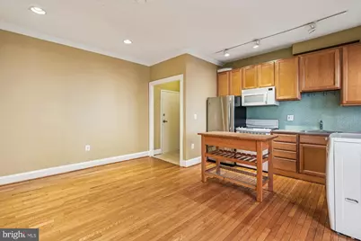 1401 Columbia Road NW #209, Washington, DC 20009 - Photo 3