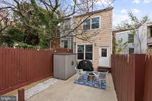 712 C St NE, Washington, DC 20002 - Photo 19