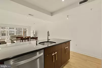 1423 Newton Street NW #204, Washington, DC 20010 - Photo 9