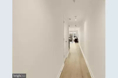1423 Newton Street NW #204, Washington, DC 20010 - Photo 3