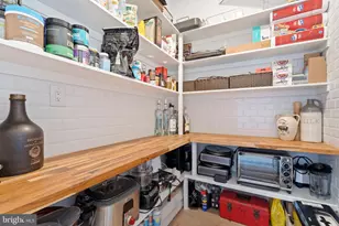 1223 Fairmont St NW, Washington, DC 20009 - Photo 33