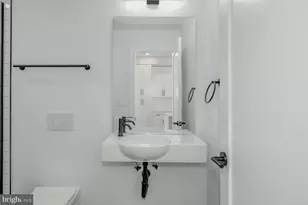 722 Kenyon St NW, Washington, DC 20010 - Photo 15